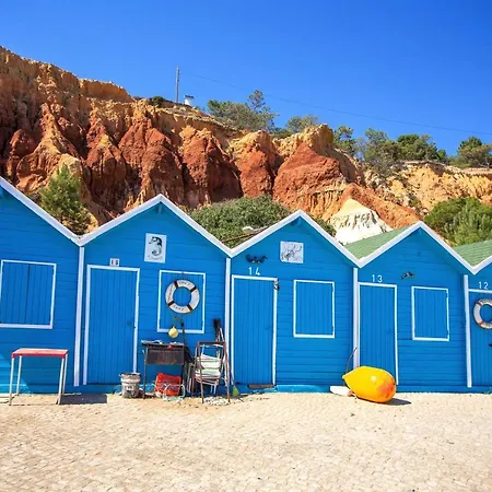 Aparthotel Aquamar 3*