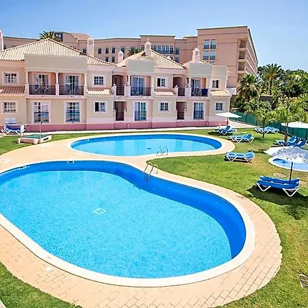 Aquamar Aparthotel 3*