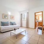 Aquamar Aparthotel