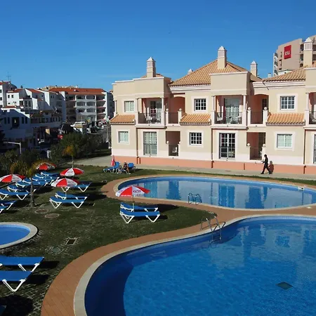 Aquamar Aparthotel