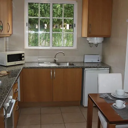 Aquamar Aparthotel